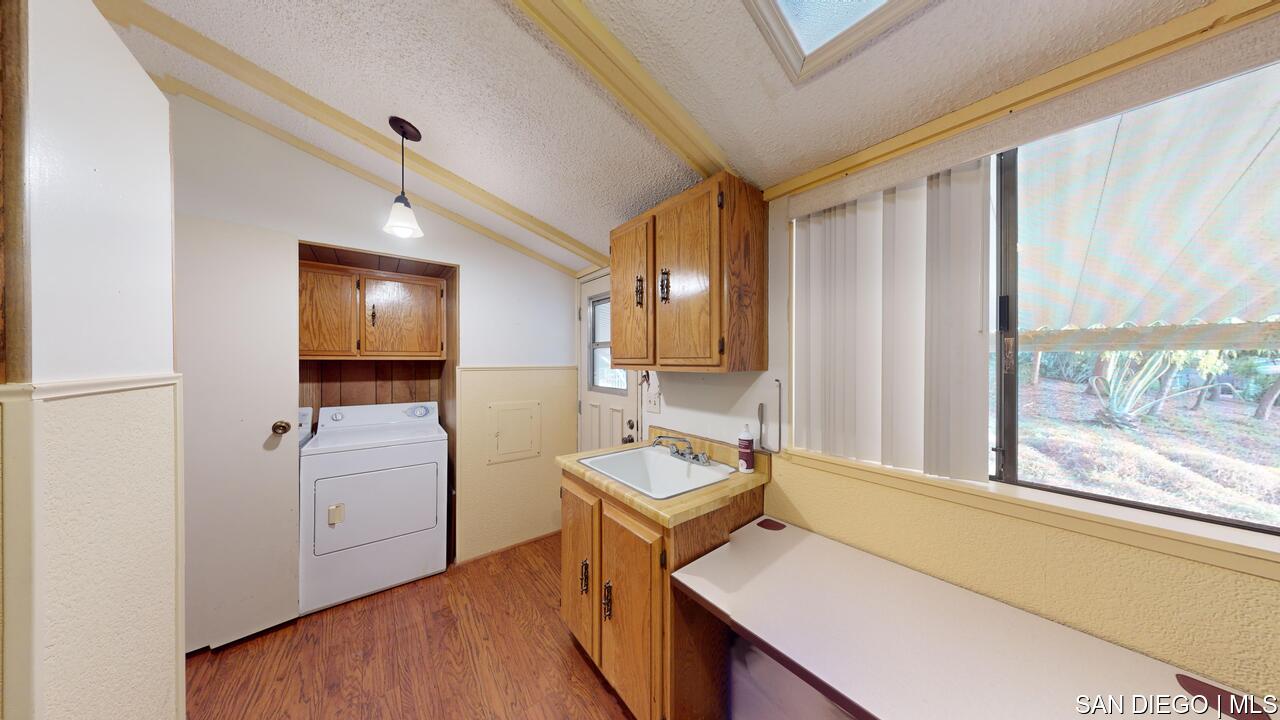 Home for Sale in Valley Center