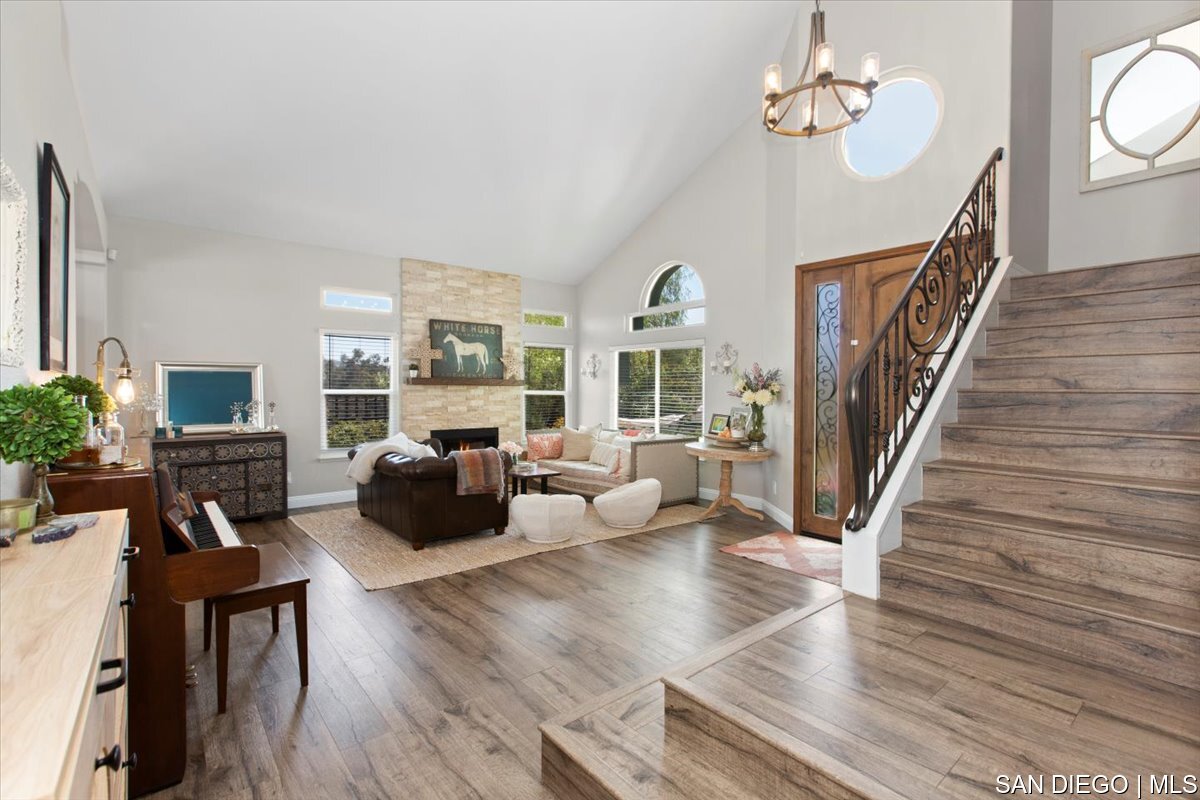 https://sdmls-assets.cdn-connectmls.com/pics/335F04EBBF4A9611E0633111000AF8B3/HD_1745333355926_12_Living_Room.JPEG