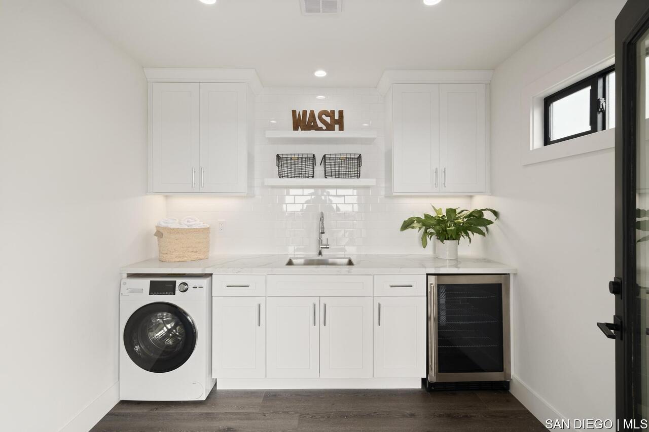 https://sdmls-assets.cdn-connectmls.com/pics/34275D8BFCD07CD0E0633111000A4769/HD_1746198718100_Photo_32.JPEG