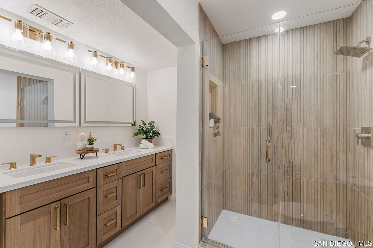 Home for Sale in San Diego