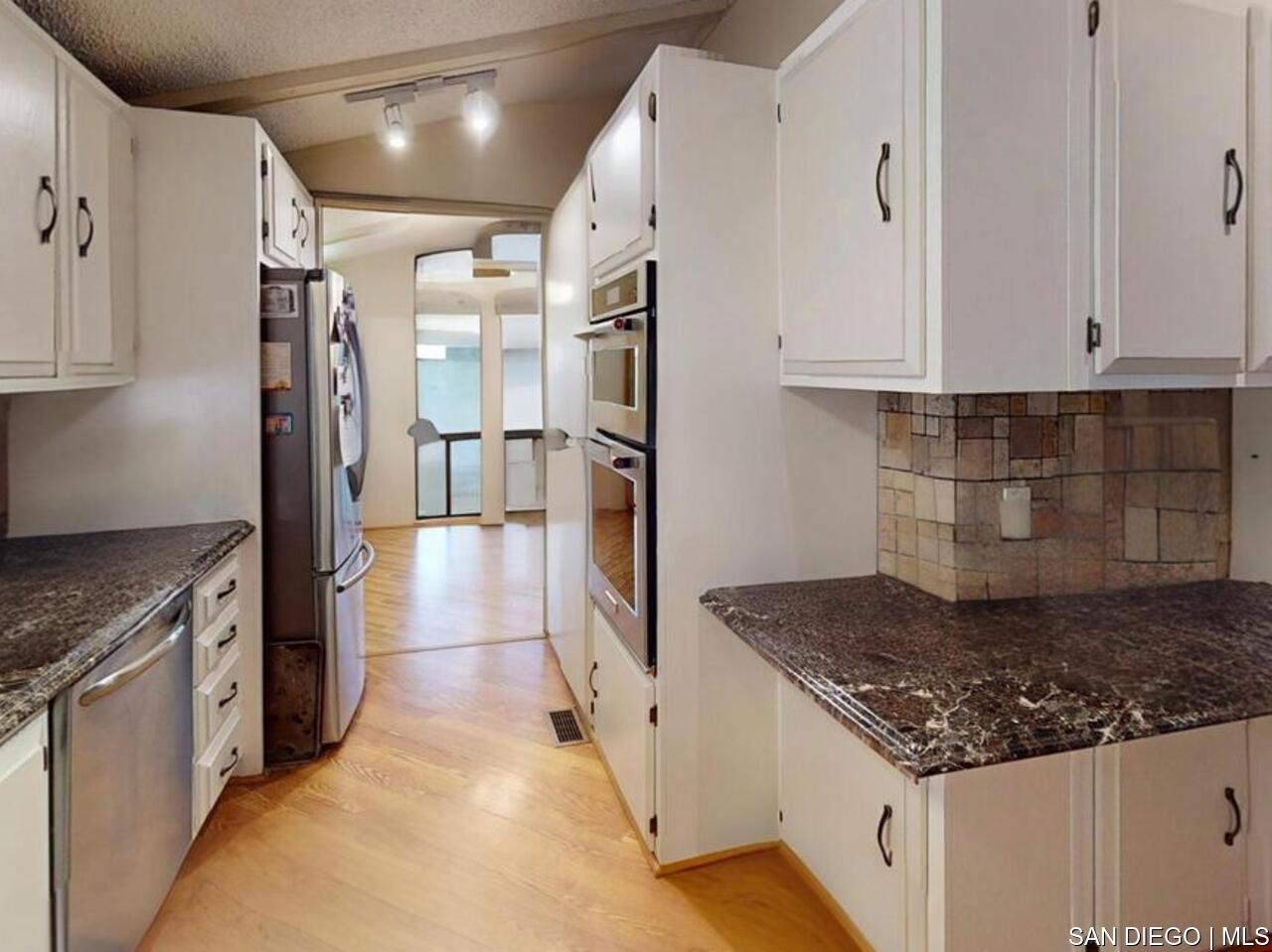 Home for Sale in Valley Center
