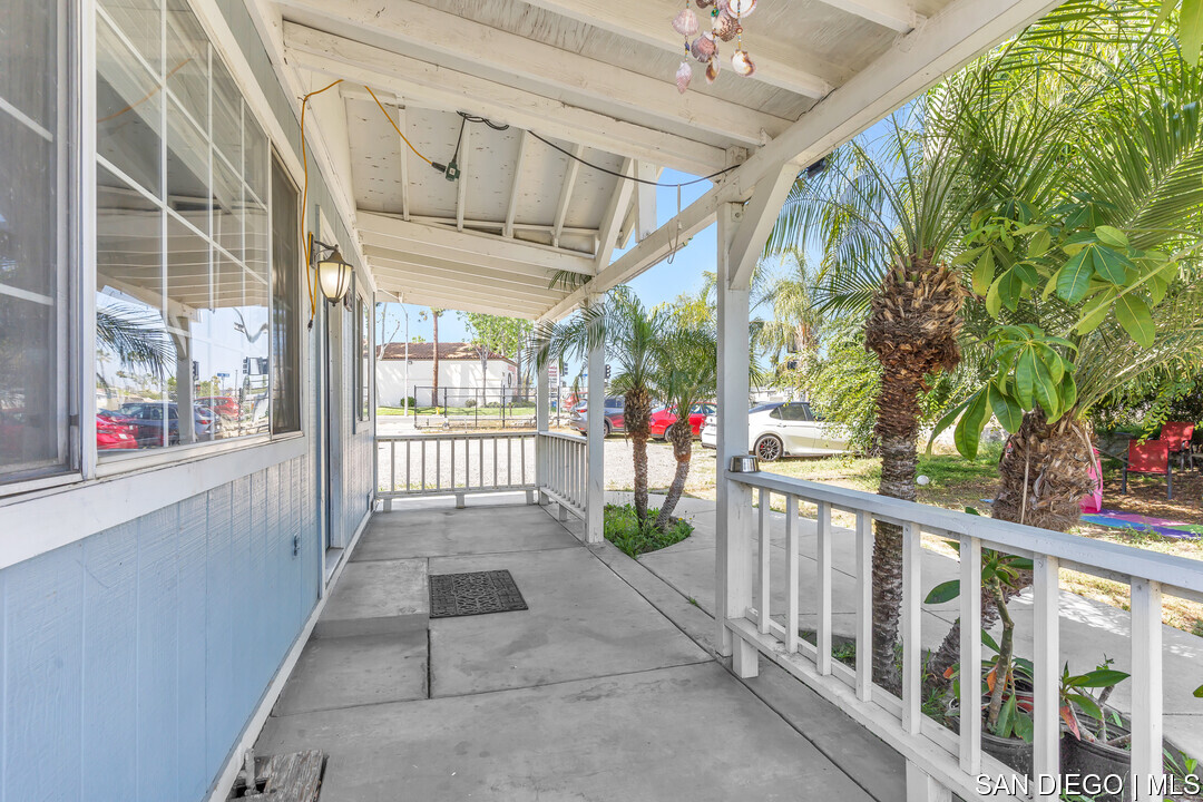 Home for Sale in Vista