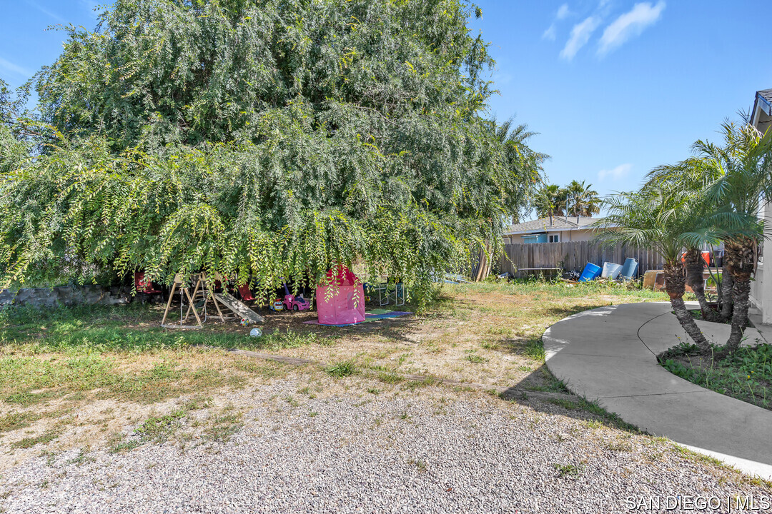 Home for Sale in Vista