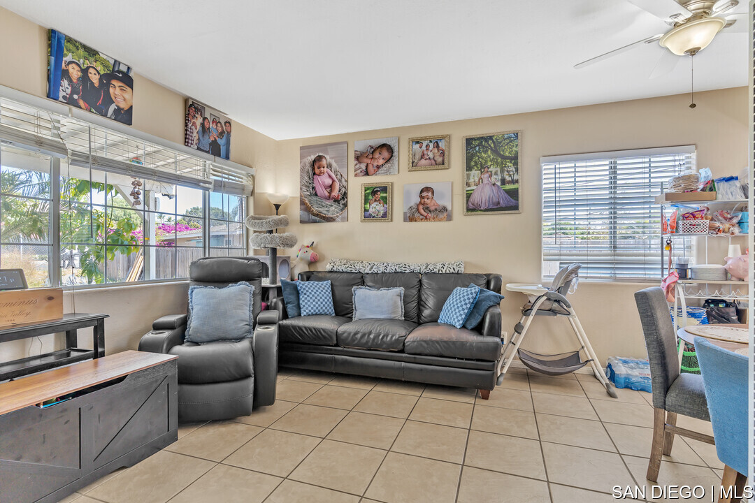 Home for Sale in Vista