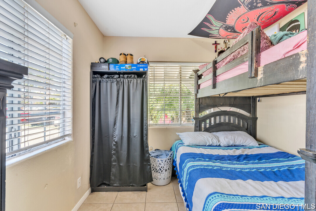 Home for Sale in Vista