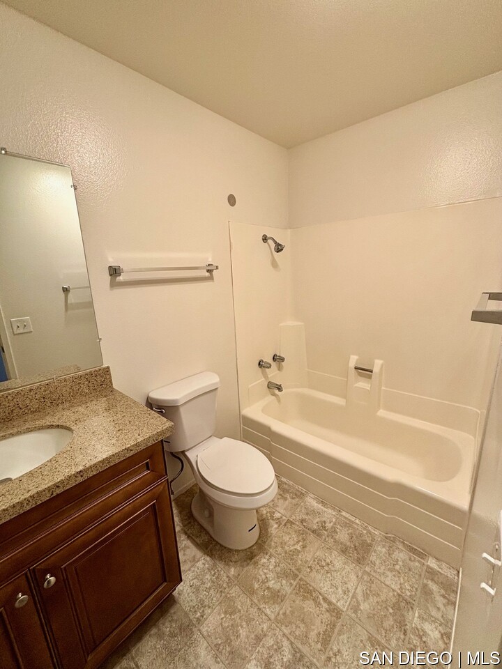 https://sdmls-assets.cdn-connectmls.com/pics/3764C9E8BA13038BE063EA11000AF095/HD_1749753656170_thumbnail_IMG_0718.JPEG