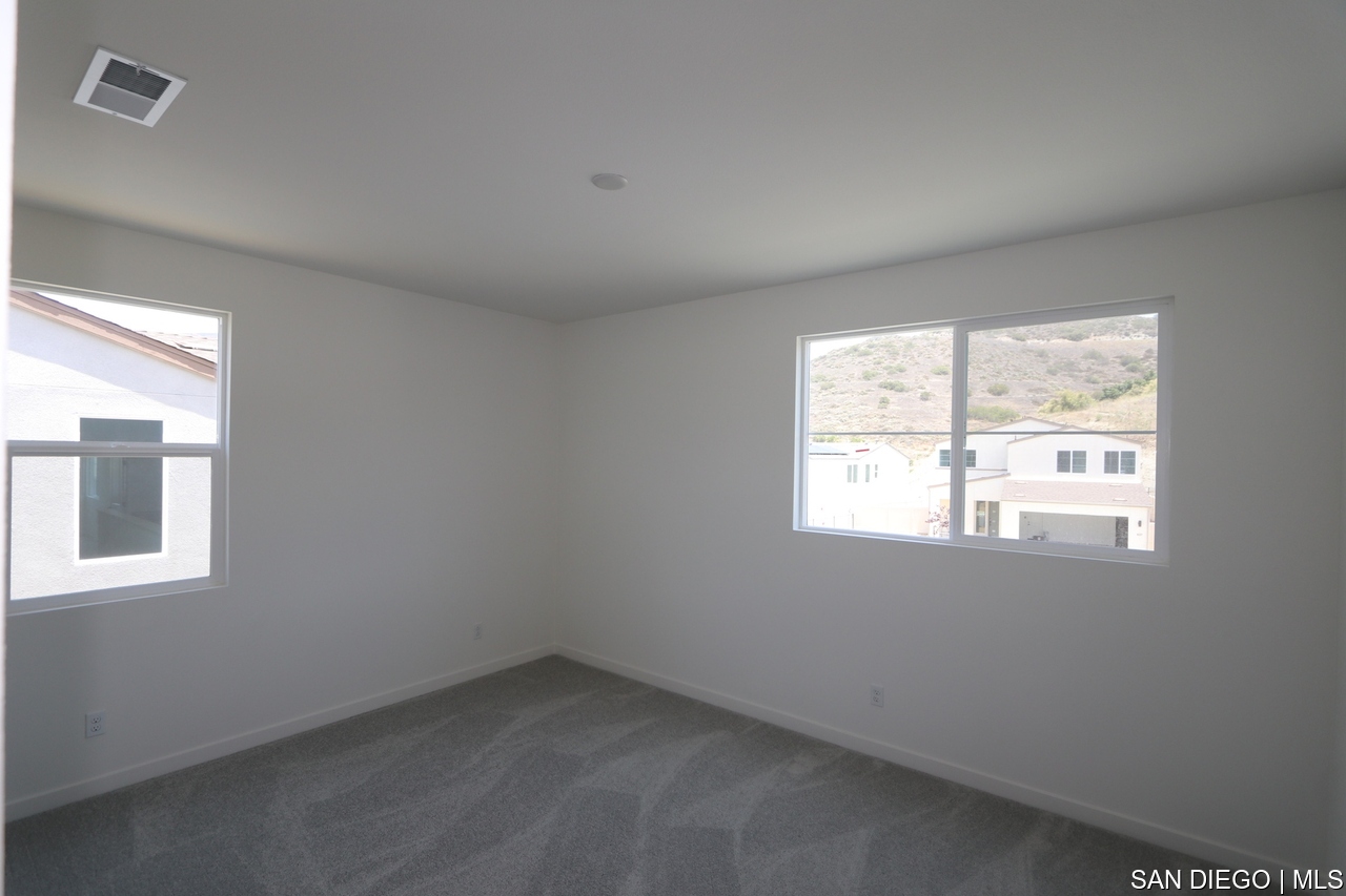 https://sdmls-assets.cdn-connectmls.com/pics/399E1EC4F628488EE0636E11000A3FED/HD_1752205842119_Pomelo_632MEADOWOODST_I.Finish_none55.JPEG