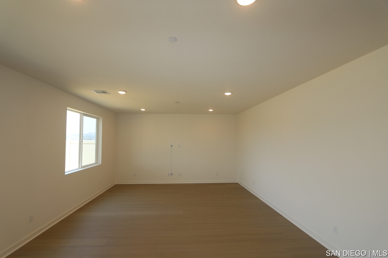 https://sdmls-assets.cdn-connectmls.com/pics/399E1EC4F628488EE0636E11000A3FED/HD_1752205842684_Pomelo_632MEADOWOODST_I.Finish_none57.JPEG