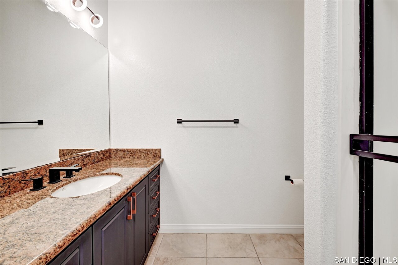 https://sdmls-assets.cdn-connectmls.com/pics/39E8244E56DD139FE0636E11000A153B/HD_1752536453515_21_3877_Pell_place_Unit_118_21.JPEG