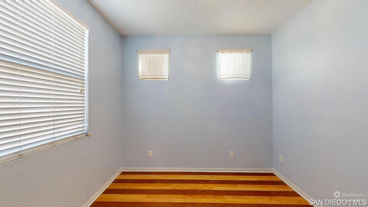 https://sdmls-assets.cdn-connectmls.com/pics/3C1F02DA71EAF82EE0639F13000AECE5/HD_1755009545120_1876_E_12th_St_National_City_CA_91950_07312025_175004_defurnished.JPEG